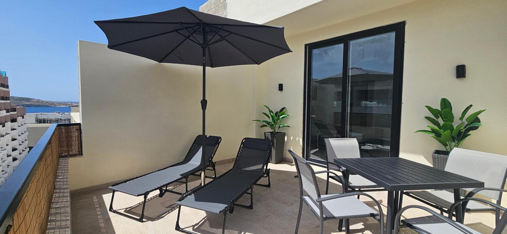 Sea Breeze Penthouse And Terrace Qawra St Paul'S Bay St. Paul's Bay Exterior foto